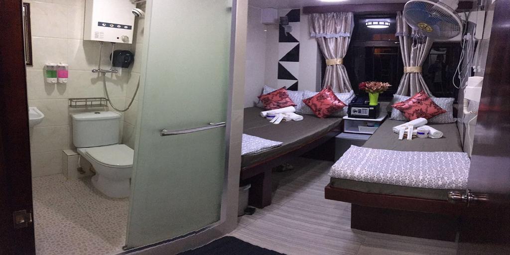 Skystar Hostel Hong Kong Esterno foto