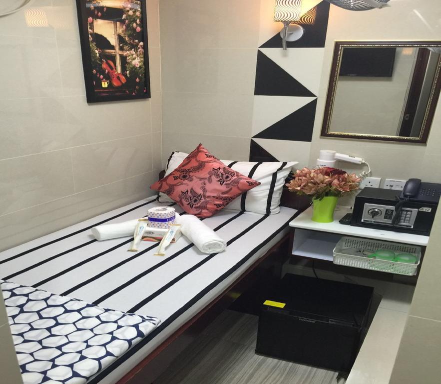 Skystar Hostel Hong Kong Esterno foto